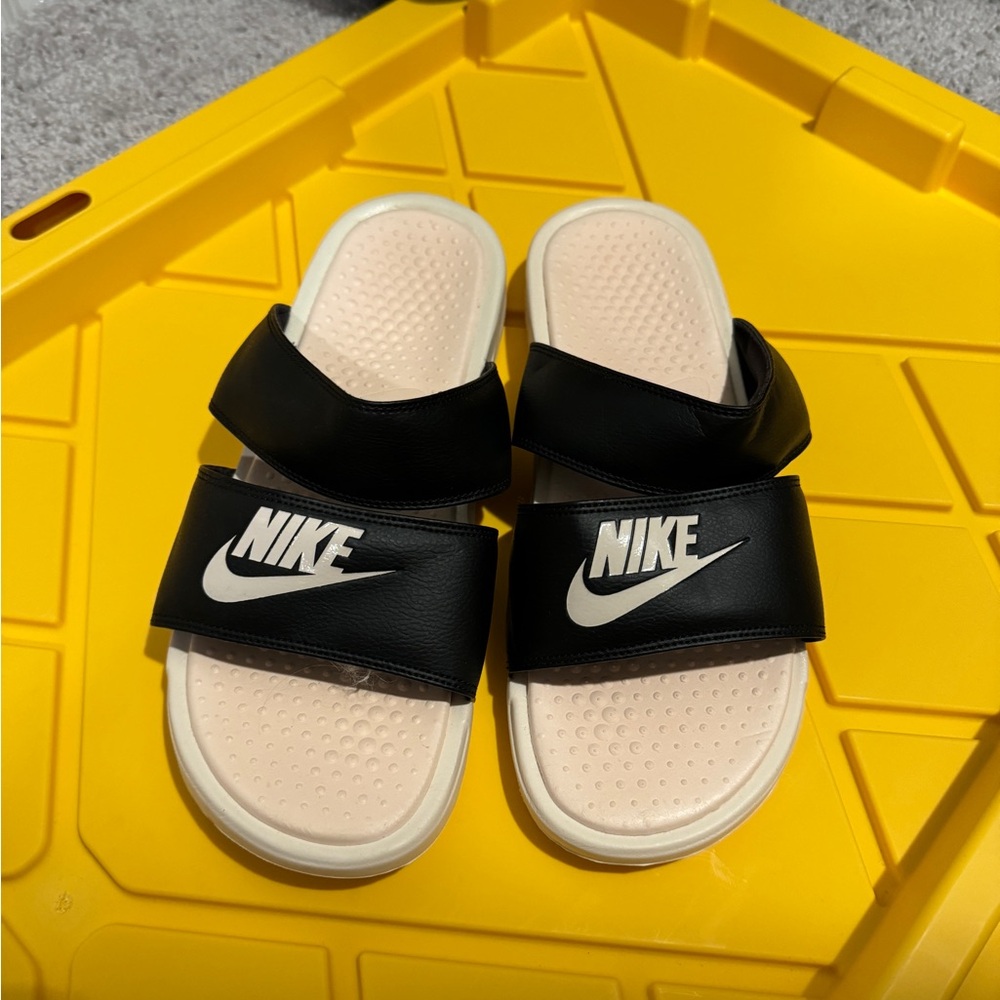 nike benassi duo slides